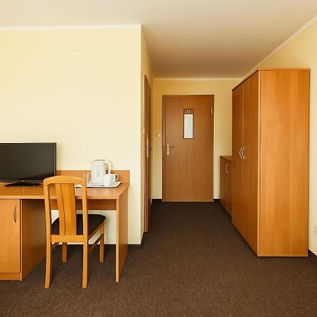 Nad Brzegiem Baltyku Hotel Sarbinowo Kültér fotó