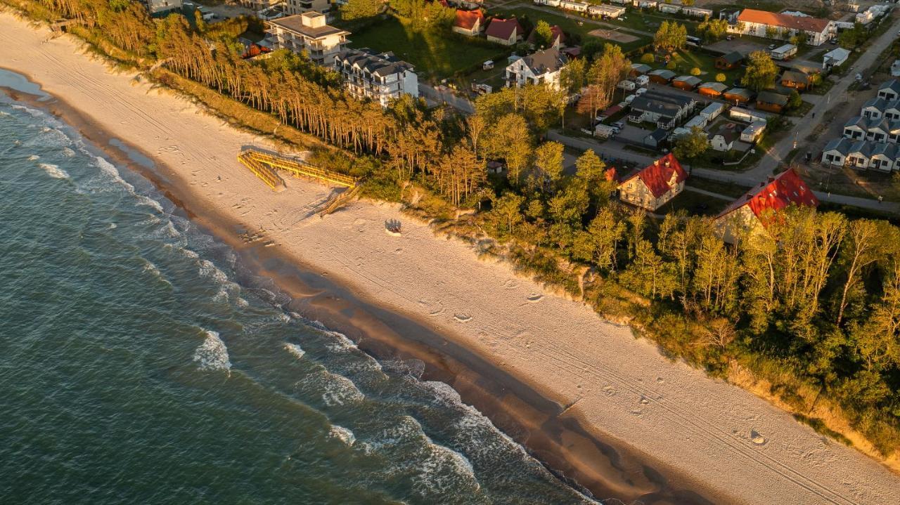 Nad Brzegiem Baltyku Hotel Sarbinowo Kültér fotó