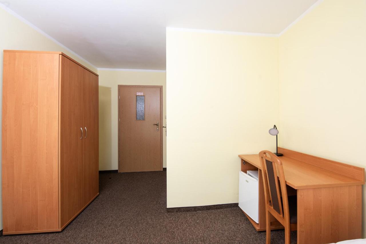 Nad Brzegiem Baltyku Hotel Sarbinowo Kültér fotó